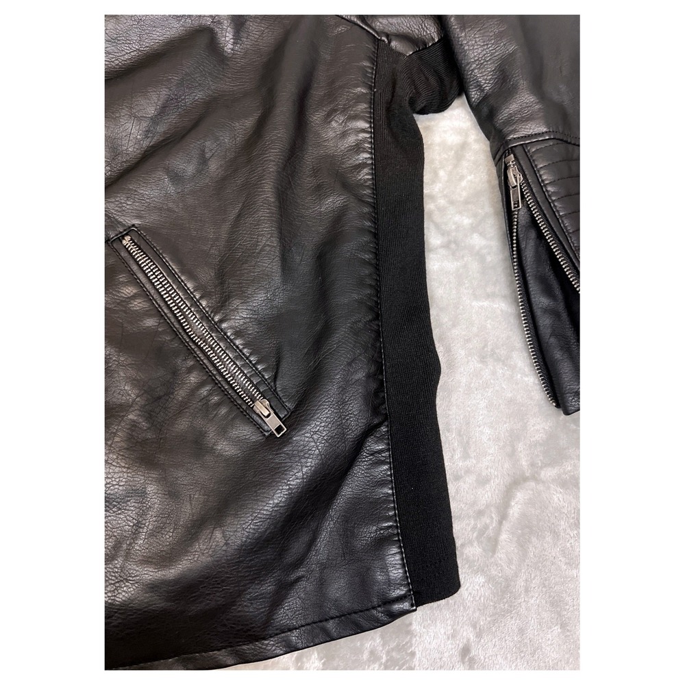 Torrid Black Faux Leather Moto Jacket Plus Size 6 Zip Pocket Minimalist Biker - Picture 11 of 16